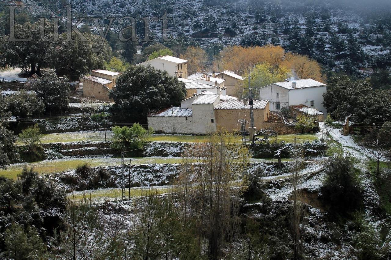 Las Encinas Yeste Luaran gambar